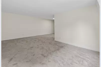 91-08 32nd Avenue #E207, Jackson Heights, NY 11369 - Photo 2