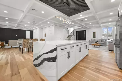 14 Hoover Lane, Bethpage, NY 11714 - Photo 8