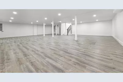 14 Hoover Lane, Bethpage, NY 11714 - Photo 28