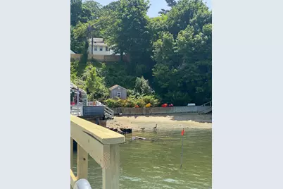 201 Woodbine Avenue, Northport, NY 11768 - Photo 4