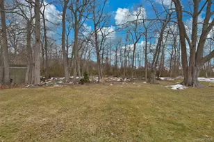 205 Connetquot Rd, Oakdale, NY 11769 - Photo 40