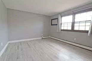 205 Connetquot Rd, Oakdale, NY 11769 - Photo 22