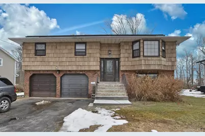 205 Connetquot Road, Oakdale, NY 11769 - Photo 42