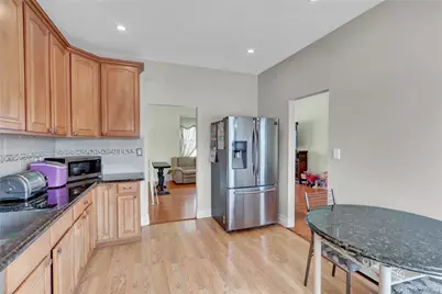 40 Scholar Lane, Commack, NY 11725 - Photo 12