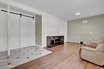 40 Scholar Lane, Commack, NY 11725 - Photo 20