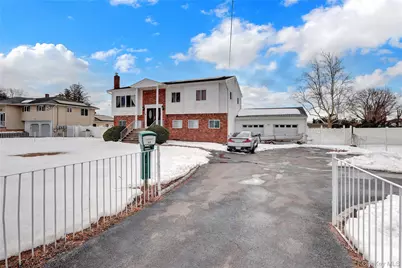 40 Scholar Lane, Commack, NY 11725 - Photo 4