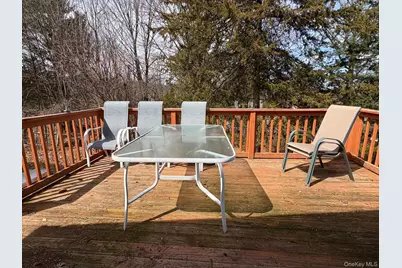 173 Western Avenue, Marlboro, NY 12542 - Photo 16