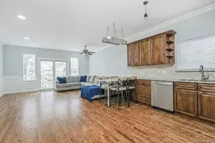 49 Llewellyn Pl, New York, NY 10310 - Photo 8