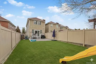 49 Llewellyn Place, New York, NY 10310 - Photo 28