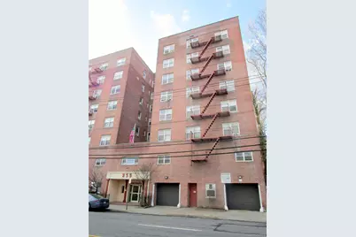 255 Bronx River Road #3K, Yonkers, NY 10704 - Photo 1