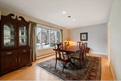 8 Sagamore Way S, Jericho, NY 11753 - Photo 14