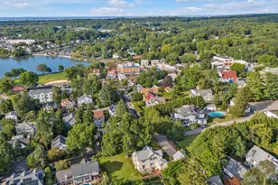 2 Smull Ln, Port Washington, NY 11050 - Photo 34