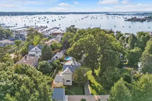 2 Smull Ln, Port Washington, NY 11050 - Photo 34