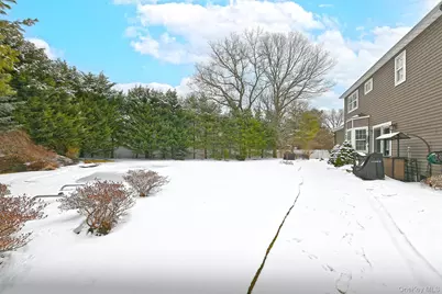 12 Crystal Brook Court, Nesconset, NY 11767 - Photo 28