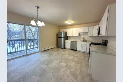 2740 South Road #B7, Poughkeepsie, NY 12601 - Photo 6