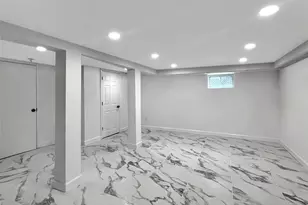 120-07 224th St, Cambria Heights, NY 11411 - Photo 22