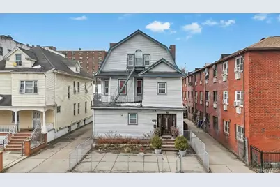 9008 171st Street, Jamaica, NY 11432 - Photo 4