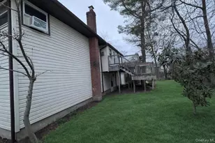 29 N Baldwin Pl, Massapequa, NY 11758 - Photo 26