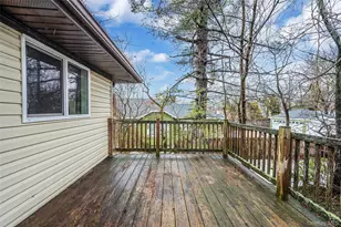 29 N Baldwin Pl, Massapequa, NY 11758 - Photo 28
