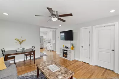 72 Conklin Avenue, Patchogue, NY 11772 - Photo 12