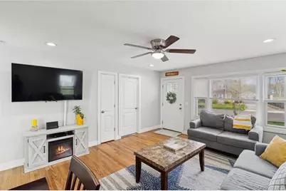 72 Conklin Avenue, Patchogue, NY 11772 - Photo 16