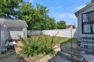 106-10 217th St, Queens Village, NY 11429 - Photo 6