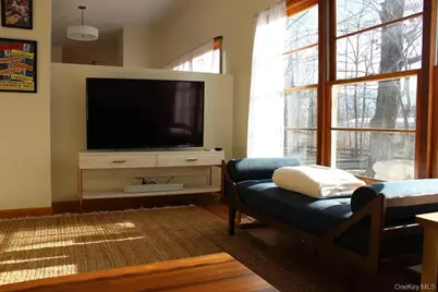 4 Lonny Drive, Ellenville, NY 12428 - Photo 2