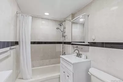 83-71 116th Street #4B, Kew Gardens, NY 11418 - Photo 14