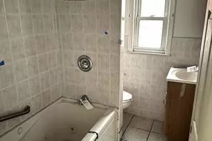 1627 Pilgrim Ave, Bronx, NY 10461 - Photo 12