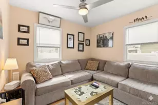 8 Garden Blvd, Hicksville, NY 11801 - Photo 8