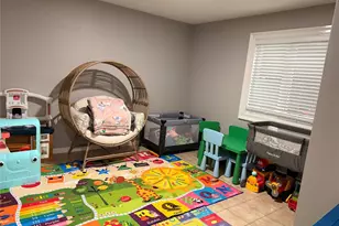 331 American Blvd, Brentwood, NY 11717 - Photo 16