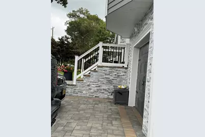 331 American Boulevard, Brentwood, NY 11717 - Photo 4