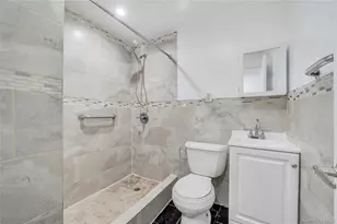 150-43 113th Ave, Jamaica, NY 11433 - Photo 32