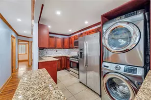 150-43 113th Ave, Jamaica, NY 11433 - Photo 16