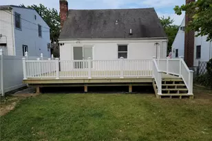 49-54 166th St, Fresh Meadows, NY 11365 - Photo 4