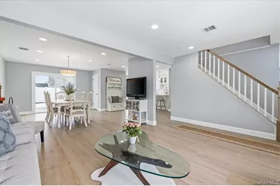 89 Ridge Lane, Levittown, NY 11756 - Photo 6