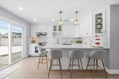 89 Ridge Lane, Levittown, NY 11756 - Photo 16