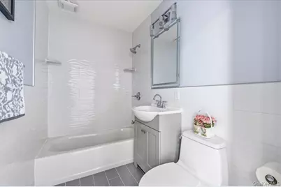 89 Ridge Lane, Levittown, NY 11756 - Photo 24