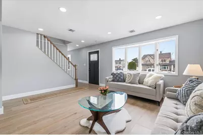 89 Ridge Lane, Levittown, NY 11756 - Photo 10