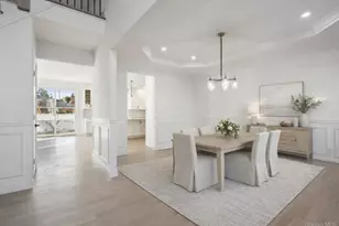 7 Otsego Pl, Jericho, NY 11753 - Photo 4