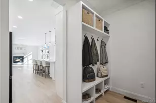 7 Otsego Pl, Jericho, NY 11753 - Photo 6