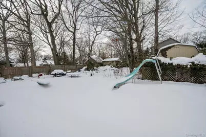 49 Laurel Street, Northport, NY 11768 - Photo 20