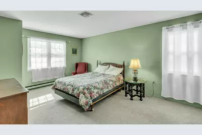 71 Revere Drive, Sayville, NY 11782 - Photo 26