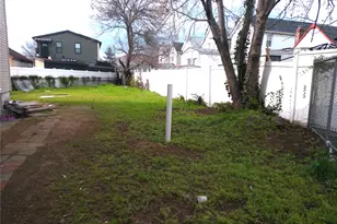 167-39 147th Ave, Springfield Gardens, NY 11434 - Photo 4