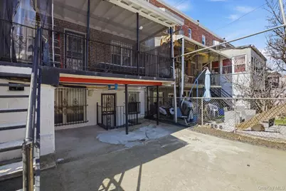 2530 Bronxwood Avenue, Bronx, NY 10469 - Photo 20