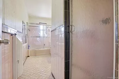 2530 Bronxwood Avenue, Bronx, NY 10469 - Photo 12