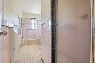 2530 Bronxwood Ave, Bronx, NY 10469 - Photo 12