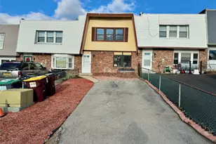 10 Chaucer Ct, Middletown, NY 10941 - Photo 2