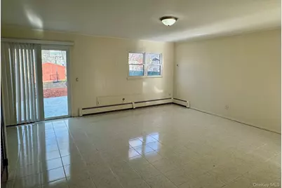 10 Chaucer Court, Middletown, NY 10941 - Photo 8