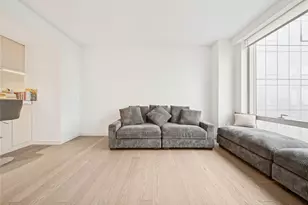 252 South St, New York, NY 10002 - Photo 4